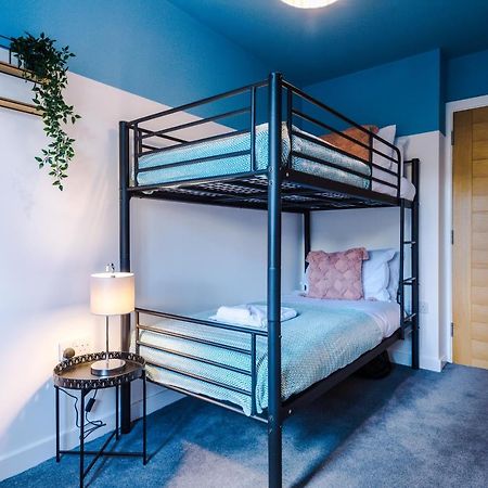 Stunning 2 Bed Apt By Greenstay Serviced Accommodation - Located In Formby Village - Perfect For Short & Long Stays - Couples, Friends & Families & Business Travellers All Welcome - Dog Friendly - 7 ภายนอก รูปภาพ