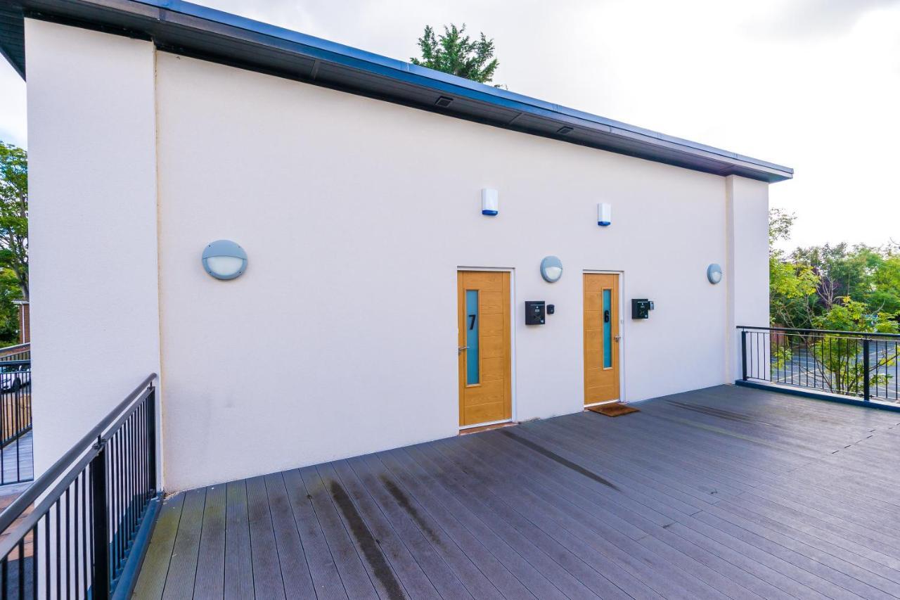 Stunning 2 Bed Apt By Greenstay Serviced Accommodation - Located In Formby Village - Perfect For Short & Long Stays - Couples, Friends & Families & Business Travellers All Welcome - Dog Friendly - 7 ภายนอก รูปภาพ