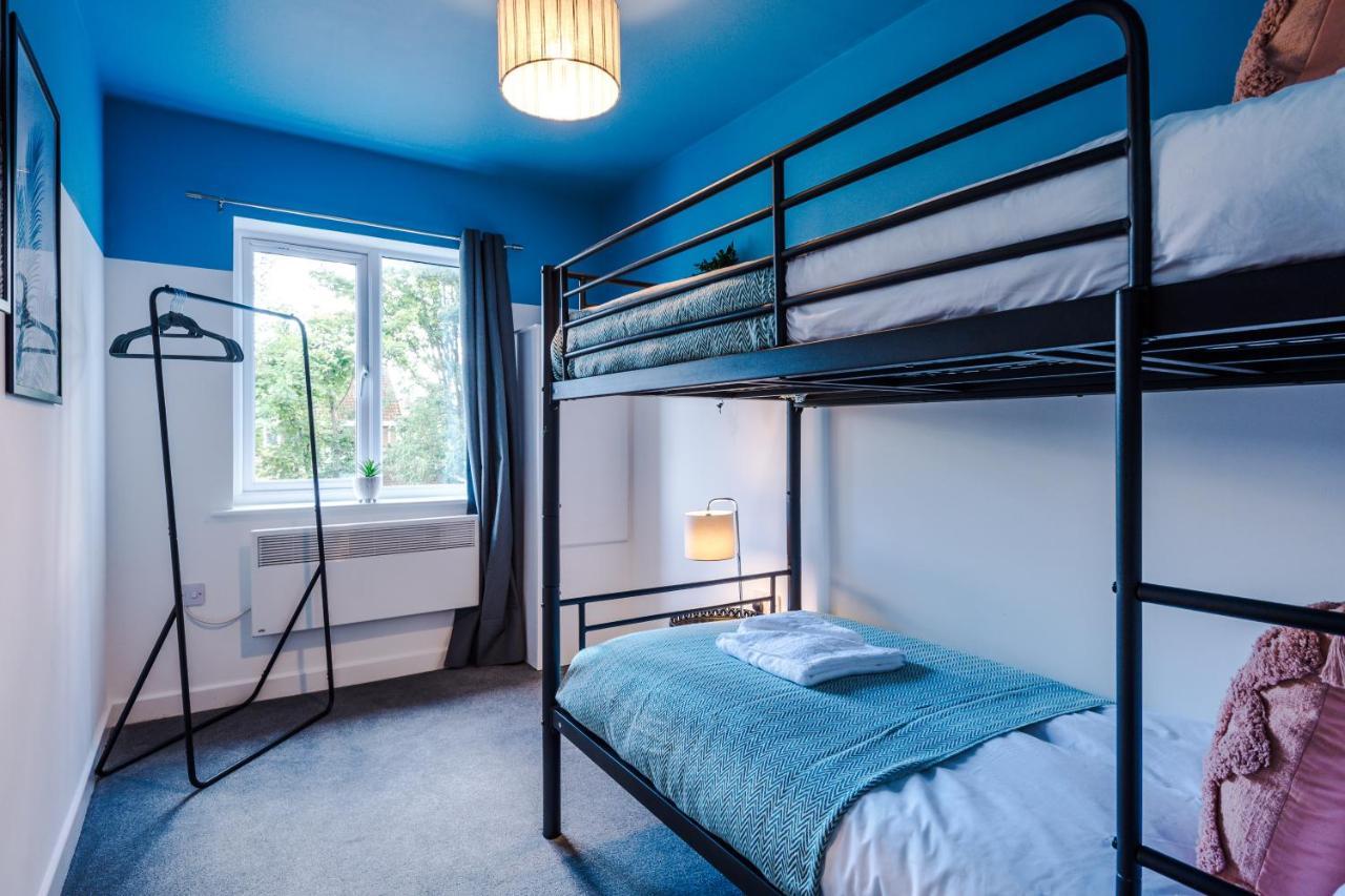 Stunning 2 Bed Apt By Greenstay Serviced Accommodation - Located In Formby Village - Perfect For Short & Long Stays - Couples, Friends & Families & Business Travellers All Welcome - Dog Friendly - 7 ภายนอก รูปภาพ